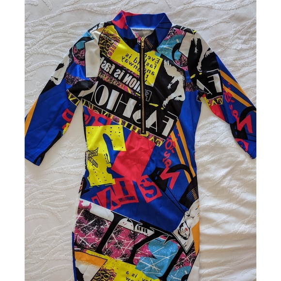 Sexy Magazine Printed Bodycon Dress - Picture 4 of 5